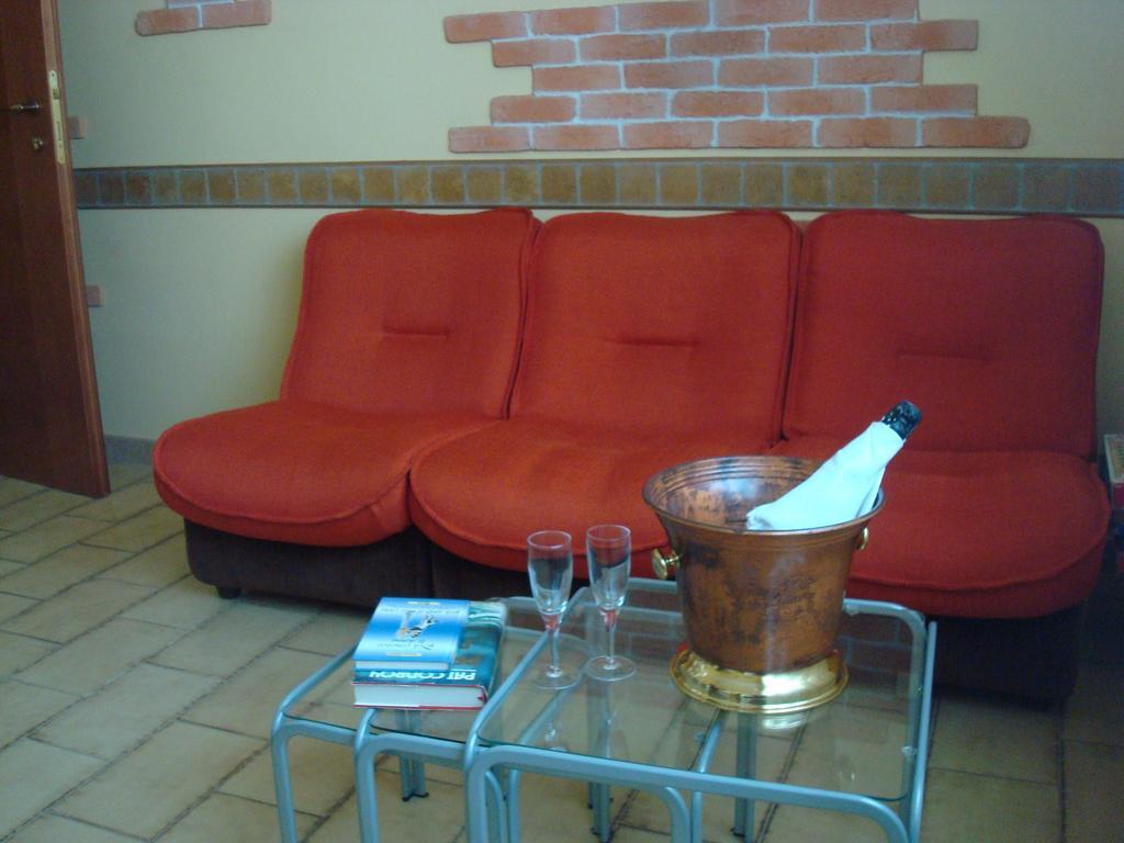 Hotel Villa Ersilia Rimini B&B Bagian luar foto