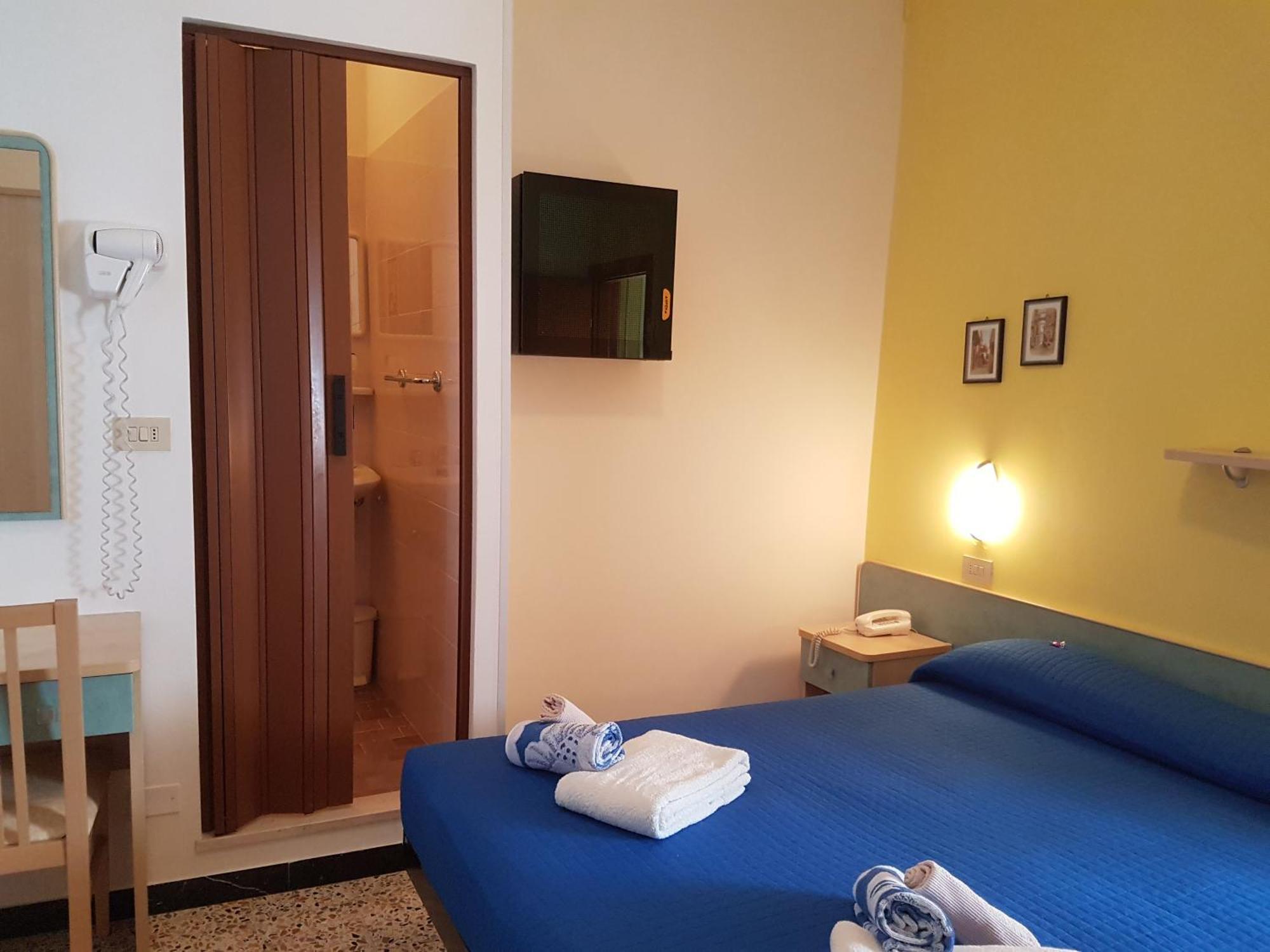 Hotel Villa Ersilia Rimini B&B Bagian luar foto