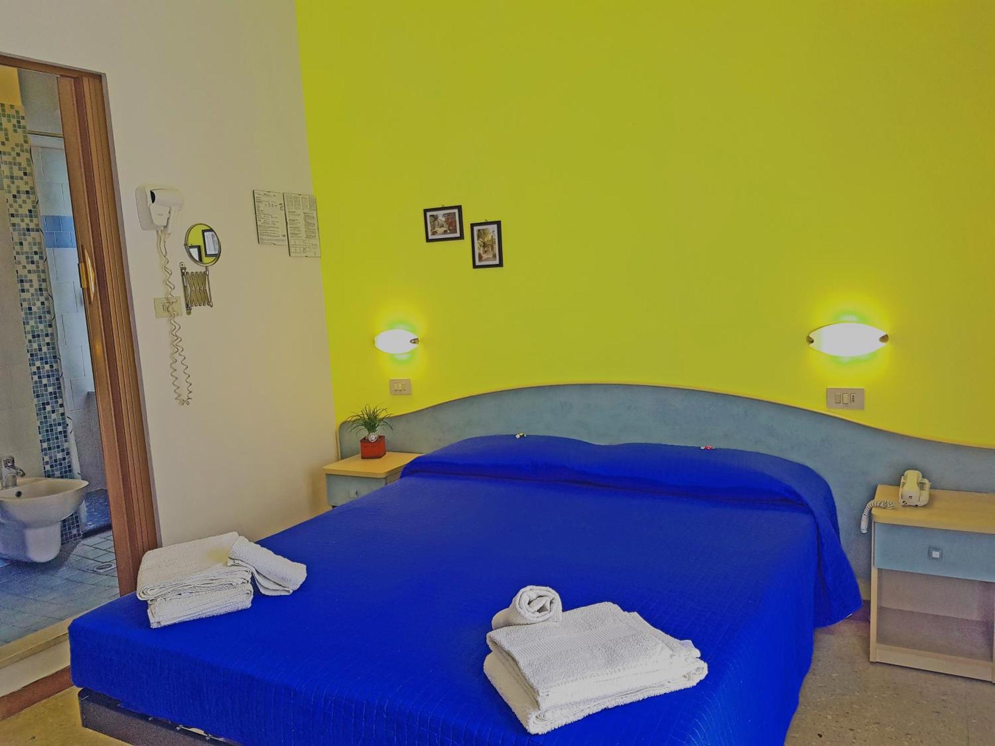 Hotel Villa Ersilia Rimini B&B Bagian luar foto