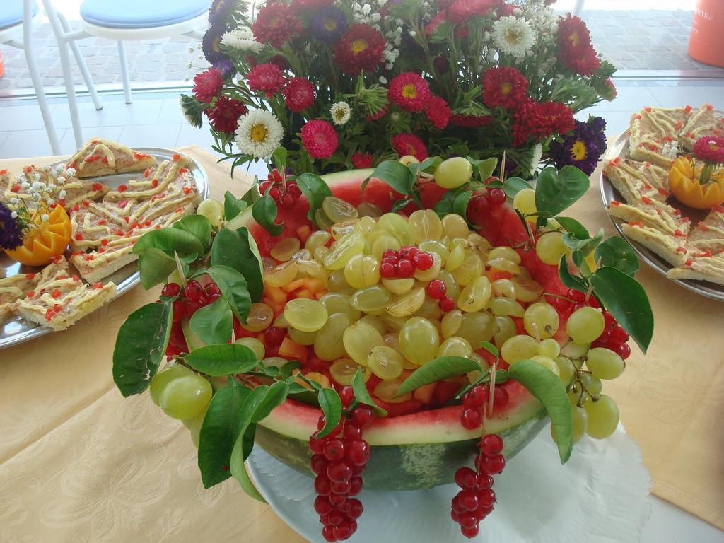 Hotel Villa Ersilia Rimini B&B Bagian luar foto